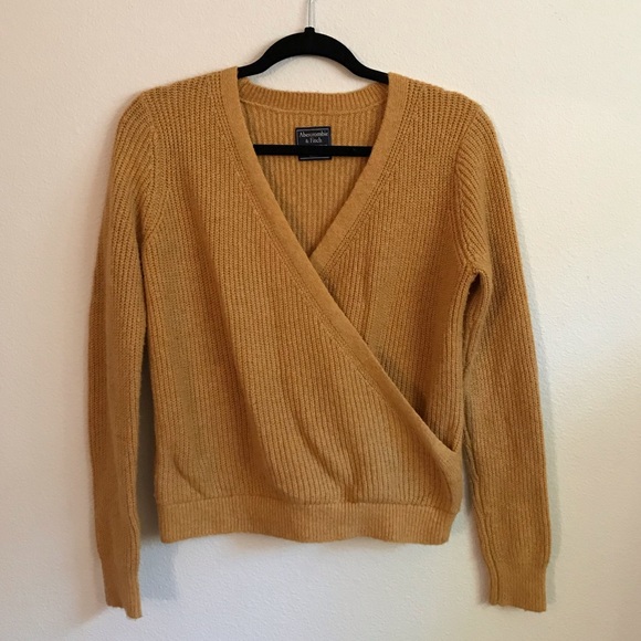 Abercrombie & Fitch Sweaters - modern A&F mustard knit sweater✨